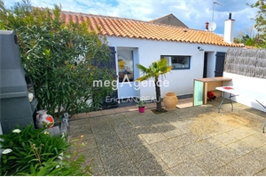 maison à la vente -   85100  LES SABLES D OLONNE, surface 67 m2 vente maison - UBI422673859