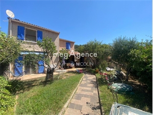 villa à la vente -   83143  LE VAL, surface 88 m2 vente villa - UBI430886963