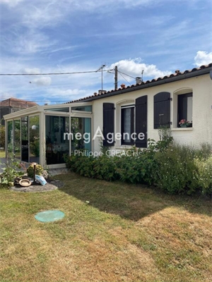 maison à la vente -   17400  SAINT JEAN D ANGELY, surface 72 m2 vente maison - UBI434547404