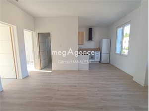 appartement à la vente -   83310  COGOLIN, surface 50 m2 vente appartement - UBI438027185