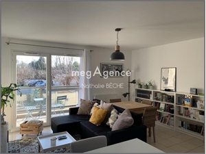 appartement à la vente -   33160  SAINT MEDARD EN JALLES, surface 66 m2 vente appartement - UBI441165914