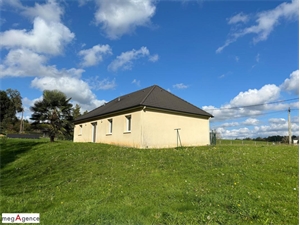 maison situee en campagne à la location -   19330  SAINT GERMAIN LES VERGNES, surface 85 m2 location maison situee en campagne - UBI443855864