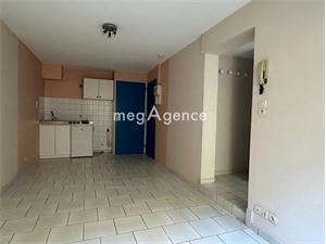 appartement à la vente -   86000  POITIERS, surface 22 m2 vente appartement - UBI444964547