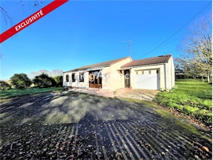 maison situee en campagne à la vente -   49300  CHOLET, surface 95 m2 vente maison situee en campagne - UBI449892173